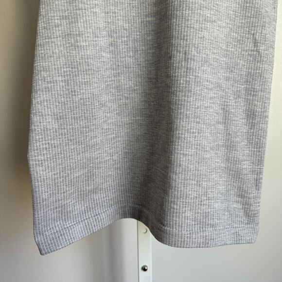 Athleta sz‎ XS Heather Gray Racerback Performance Tank Top - Picture 3 of 7